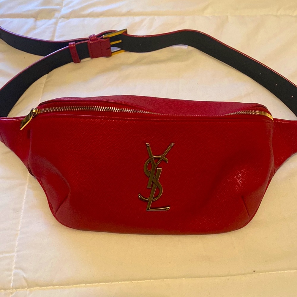 YSL Classic Belt Bag (red)